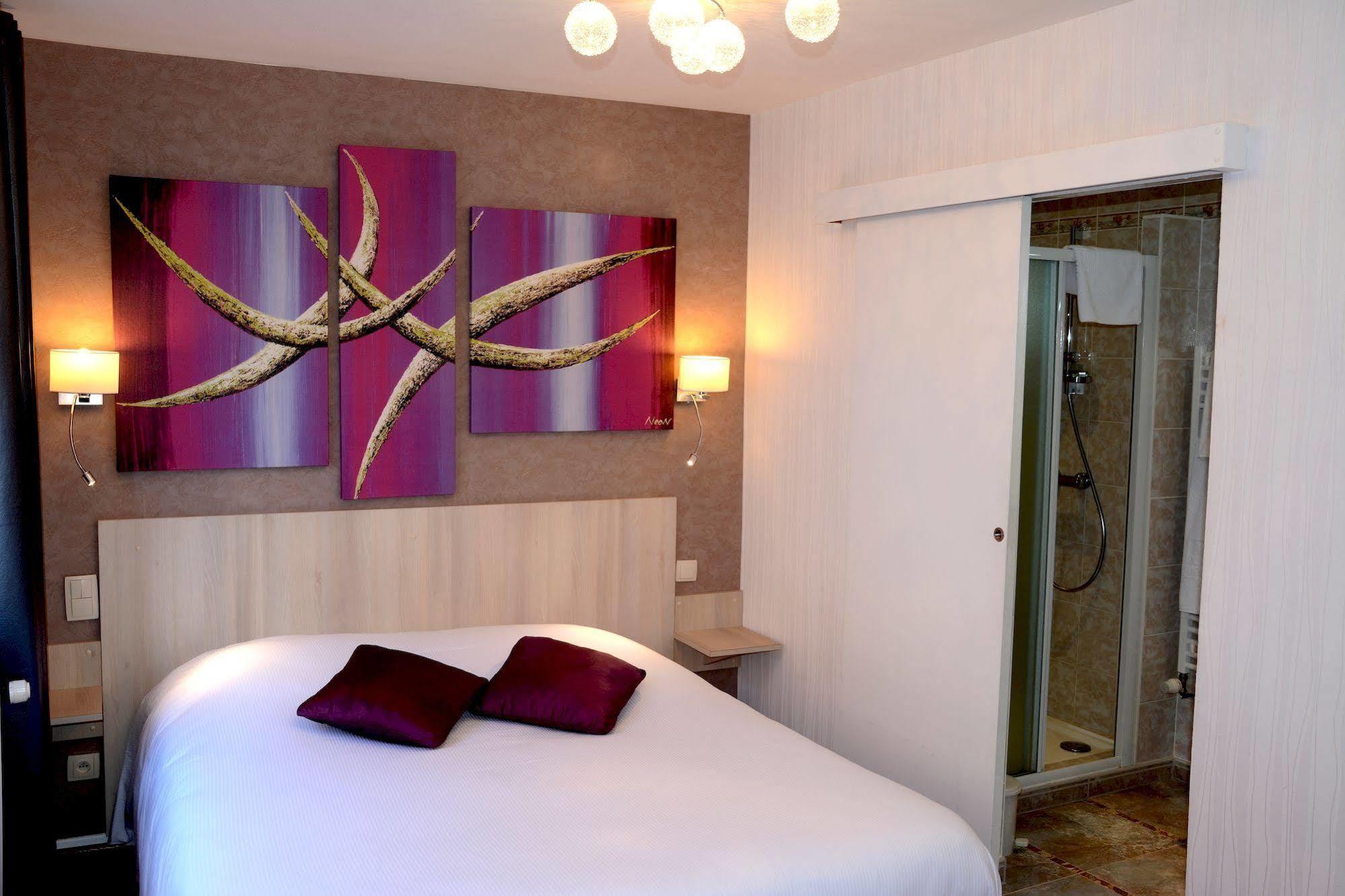Logis Hotel Du Centre - Halte Ideale En Cyclotourisme Avec Garage A Velos Clos Molsheim Ngoại thất bức ảnh